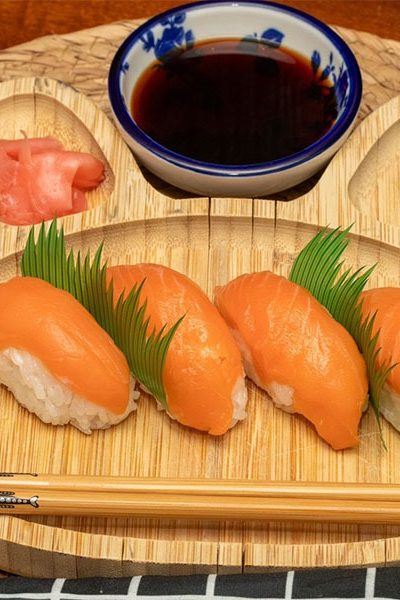 Salmon nigiri - 4 pcs 59 Qar